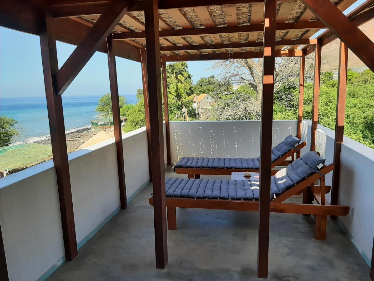 Casa Baobab Bed & Breakfast Seladinha Exterior photo