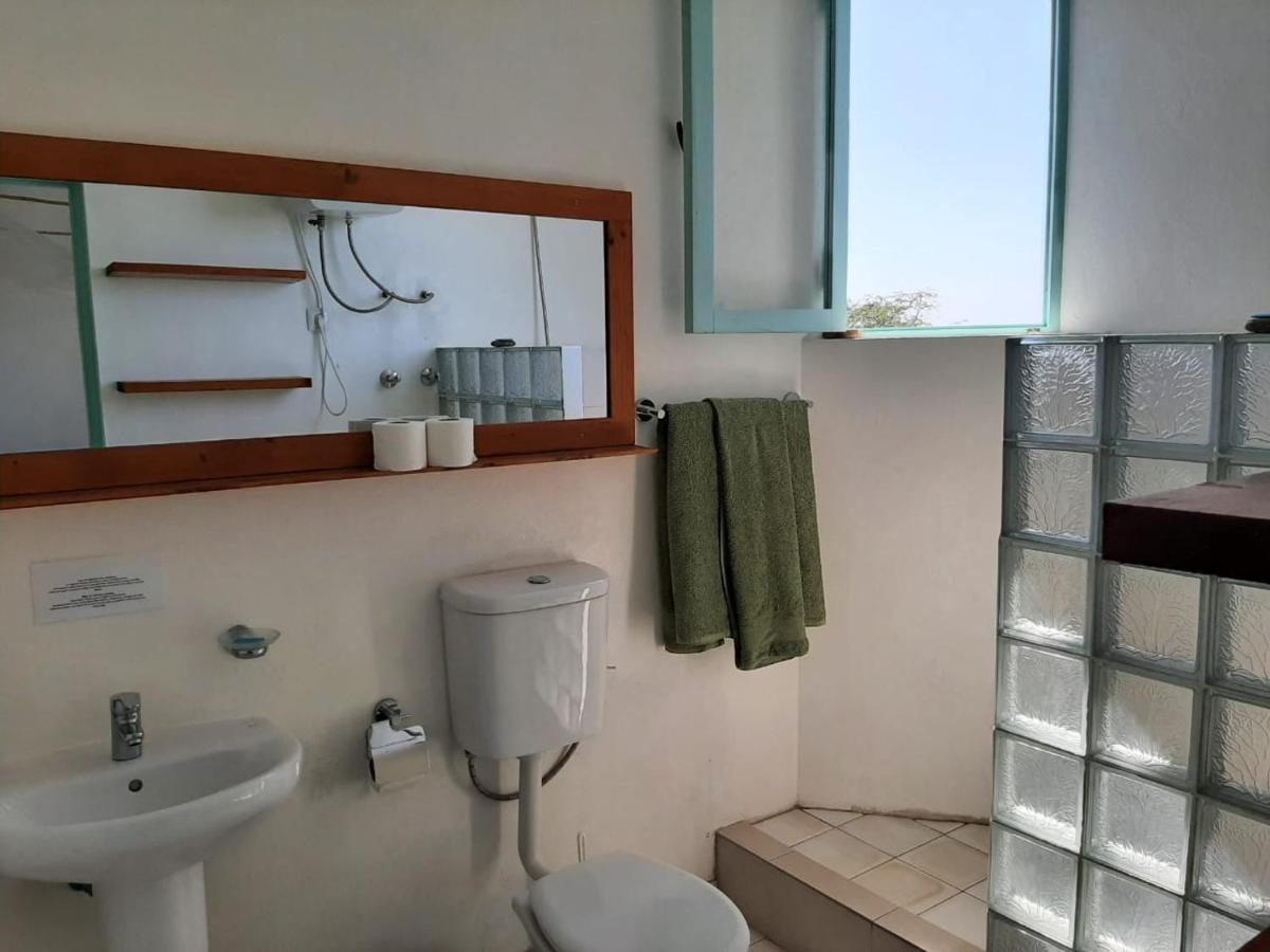 Casa Baobab Bed & Breakfast Seladinha Exterior photo